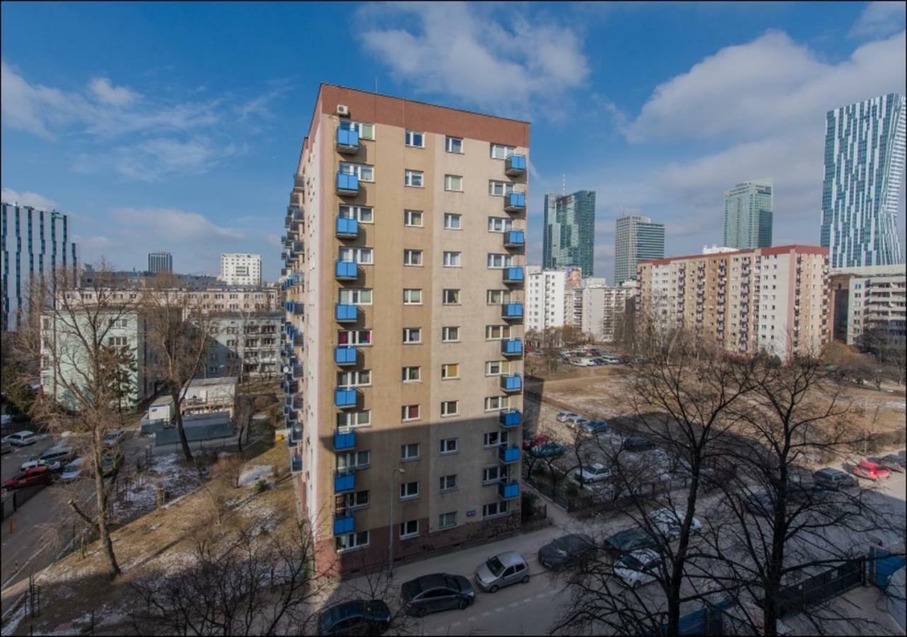 P&O Apartments Dworzec Centralny Varsovia Exterior foto